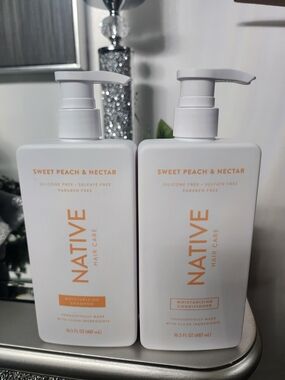 Native Sweet Peach & Nectar Hair Care Set - White with Peach Accents